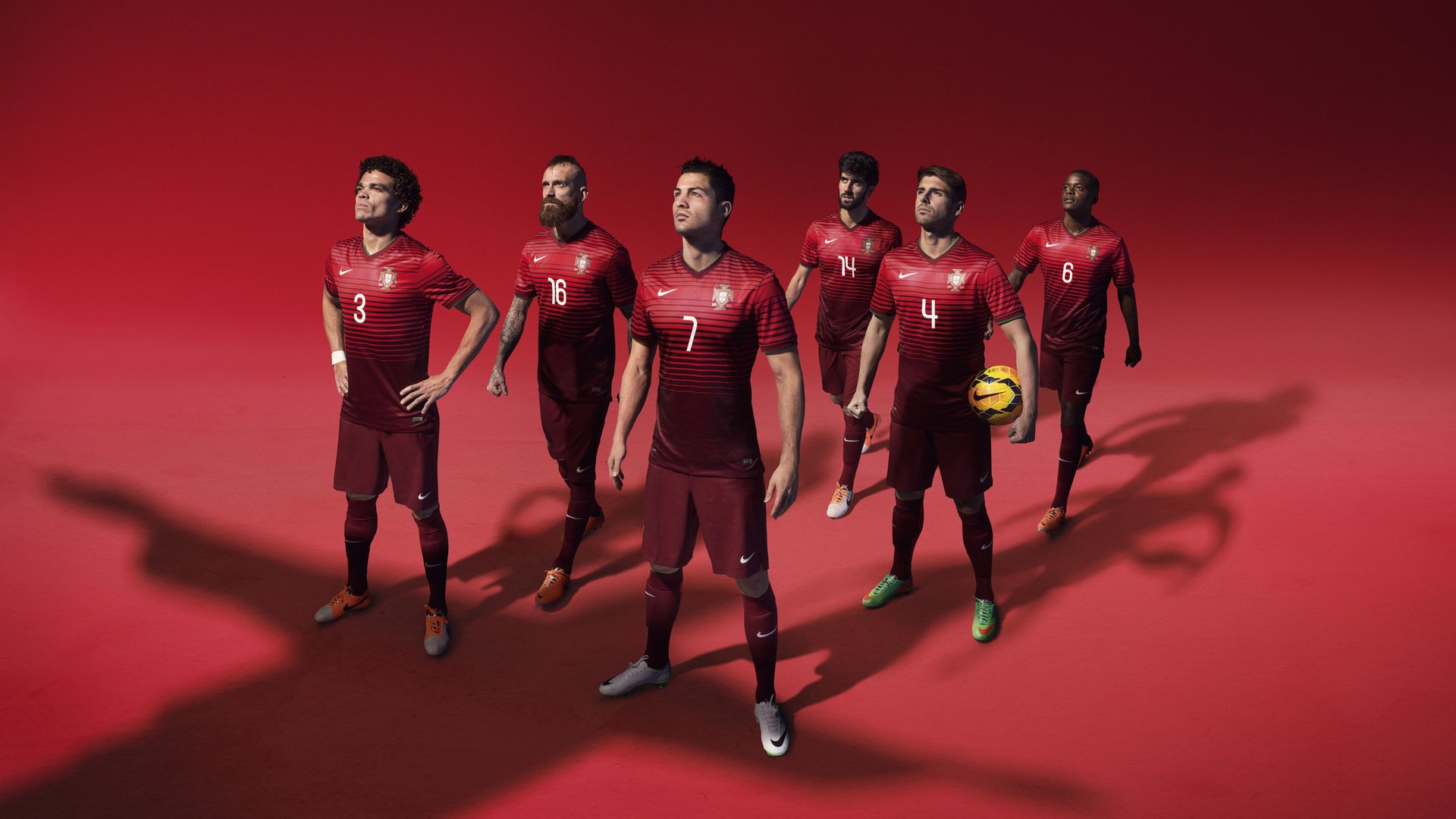 奥预赛中国青年队出战 球迷现场支持不断，中国青少年奥林匹克竞赛官网